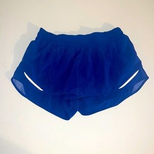 Lulu shorts Hotty hot 2.5”